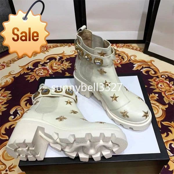 Luxury Leather Female Martin Box Women's Trip Embroidered New Arrivel Ankle Boot With Belt Boots And Designer Booties For Women Shoes 3gg3
