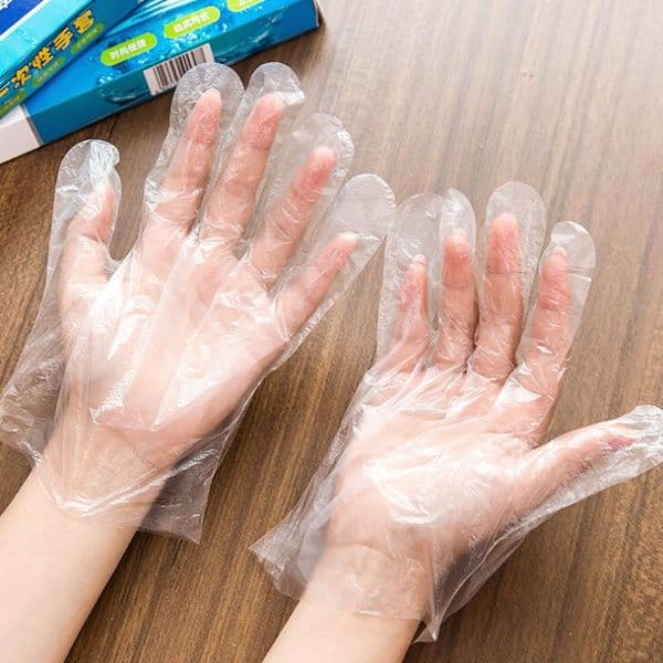 100pcs/Lot Disposable Gloves One-off Plastic Gloves Restaurant BBQ Transparent Eco-friendly PE Gloves Kitchen Garden accessories LX1943