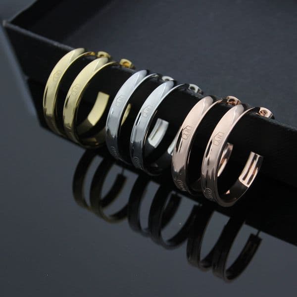 Europe America Style Lady Women Titanium Steel Engraved T Initials C-shape Concave Stud Earrings 3 Color