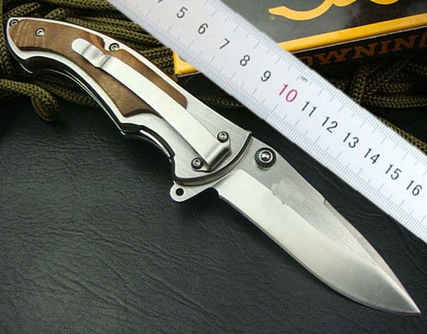 High folding knife Quality 337 Survival Flipper Folding knife 440C Satin finish blade knife Steel + shadow wood Handle Outdoor EDC Pockt knives