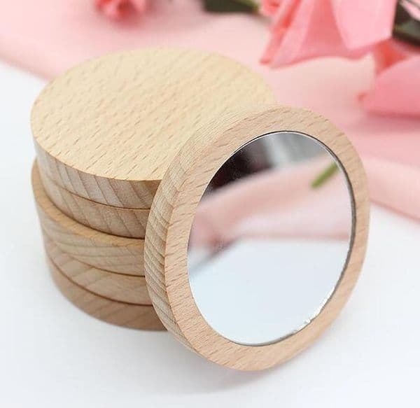 Small Wood Round Portable Pocket Wooden Mini Makeup Mirror Wedding Party Favor Gift Custom en