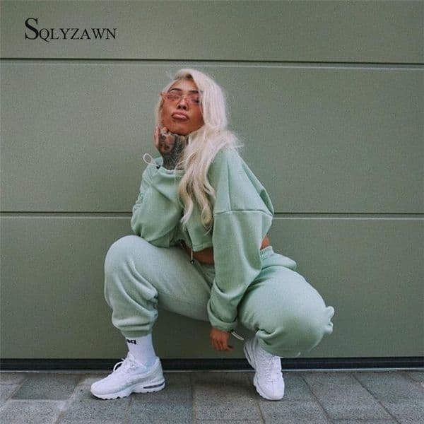 2 Piece Set Women Oversized Sweatshirt Set Autumn Sportwear Solid Tracksuit Sweatpants Set Casual Female Suit Short Sweatshirts 201119Z