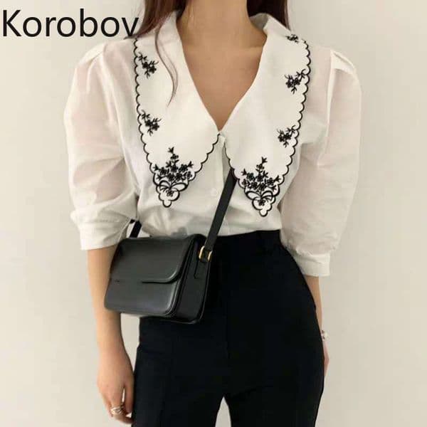 Korobov Korean Chic Summer Vintage Women Blouses New Single Breasted Puff Sleeve Shirt Sweet Flower Embroidery Blusas Mujer 210302