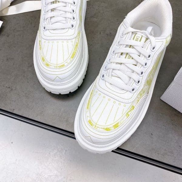 Stylish Classic Women Sneakers Lime Green Toile Embroidery Thick Rubber Sole Ladies Luxurys Design Summer Casual Indoor Sports Shoes