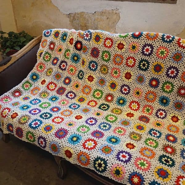 handmade afghan original Hand hooked crochet blanket cushion felt bay window banket granny square 210831