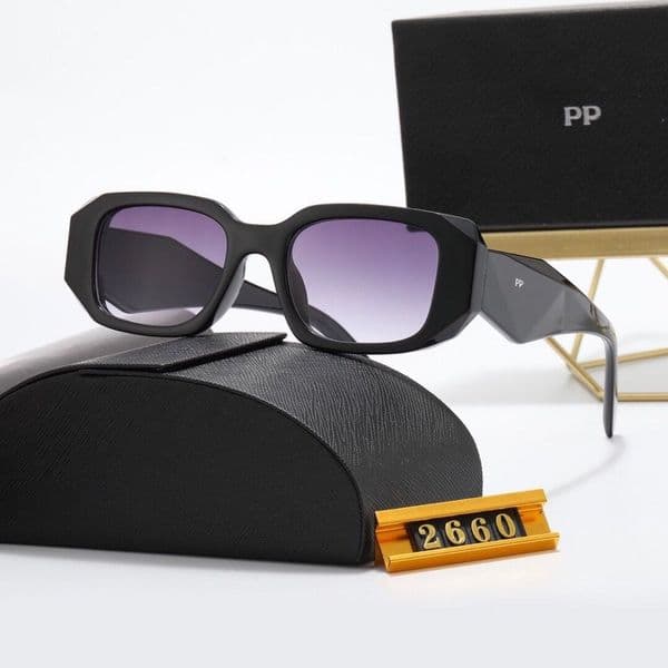 Eyeglasses Classic Fashion Sunglasses Designer Goggle Outdoor Beach Sun Glasses for Man Woman 7 Color Optional Triangular Signature Fashion Eye Wear