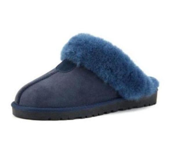 2021 Hot sell Classic design 51250 Warm slippers goat snow boots Martin boots short women boots keep warm shoes size us35-45