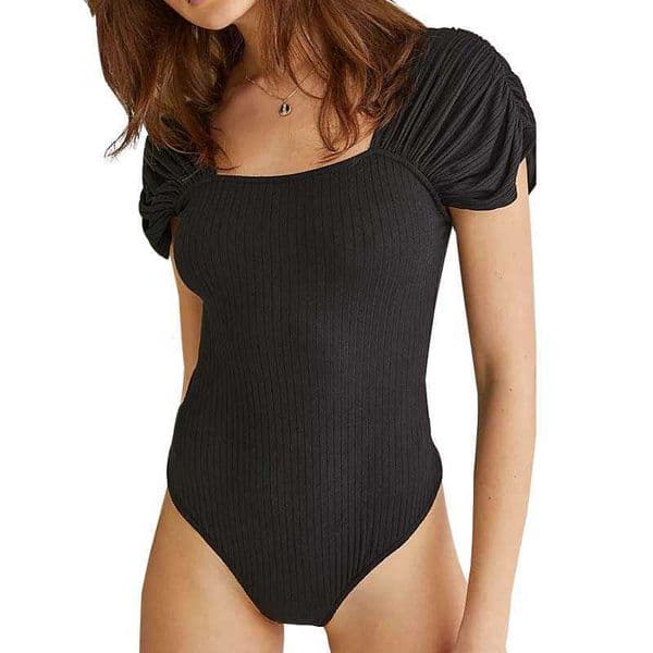 Solid Color Bodysuit Women Summer Fashion Square Collar Pleated Short Sleeve Backless Female Streetwear Casual Sexy Bodysuits 210608