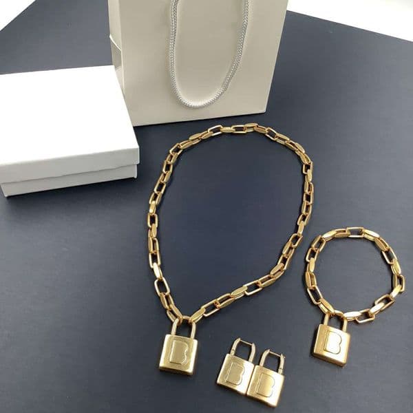 Fashion Bracelet Necklace Earrings Suit Man Woman Unisex Chains Bracelets Necklaces Brass Jewelry Suits High Quality no Box