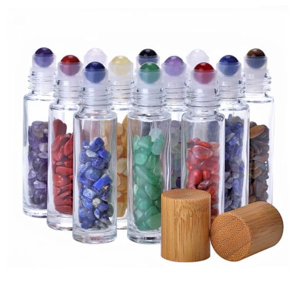 wholesale 10ml Essential Oil Roll-on Bottles Glass Roll on Perfume Bottle with Crushed Natural Crystal Quartz Stone Crystal Roller Ball with Bamboo Cap