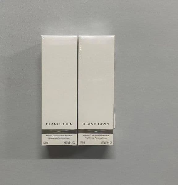 Brand The Cleansing Foam Blanc Divin Purifying Foam 125ml Skincare Senstivity-free Face Clean Cream In Stock