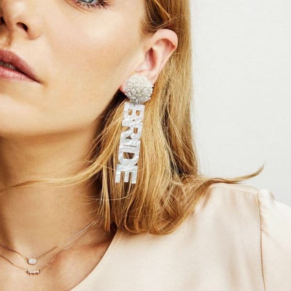 Women Letter Bride Stud Earrings Fashion Design White Beads Pink Mirror Gold Silver Glitter Drop Earring Acrylic Dangles Gifts Exaggerated