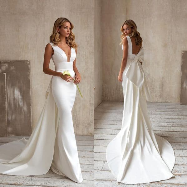 Designer Mermaid Backless Wedding Dresses Deep V Necke Bridal Gowns With Big Bow Sweep Train Satin Custom Made Vestido De Novia 415