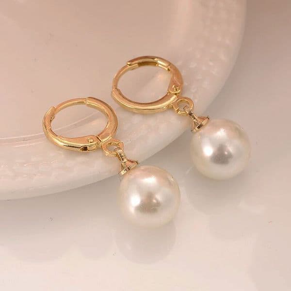18K Gold Lady's Elegant 10mm Pearl Drop Clip Dangle Hoop Earrings Ear Cuff