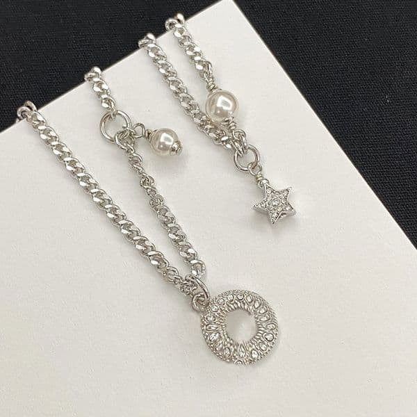 Fashion Necklace Luxury Temperament Necklaces Women's Elegant Jewelry Gold and Silver High Quality