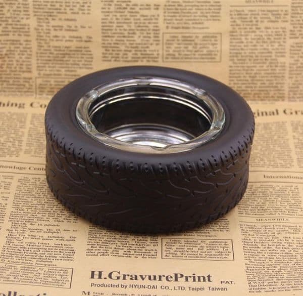 Large Tire Ashtray Newly Added Rubber New Material Ashtray Surrounded by Created Crease Glass Ashtray L260612