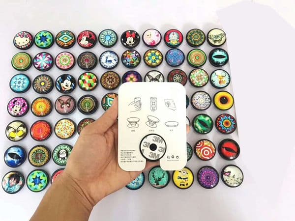 360 Degree Cell Phone Holder Glass Surface Real 3M Glue Expandable Grip Finger Stand Flexible For Phone iPhone X 9 Plus Samsung Note9