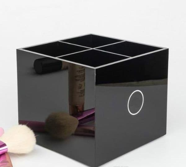 ic Bins New Storage Boxes High-grade Acrylic Toiletry 4 Grid Storage Box Cosmetic Accessories Storage Cosmetic brush storage Vip Gift L475