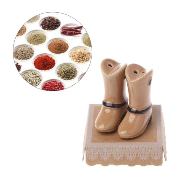 Salt Spice Pepper Shaker Cumin Servers Ceramic Brown Shoes Shape Seasoning Pot Cooking Tableware Cumin Powder Box Kitchen Tool