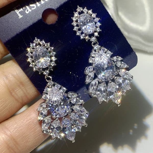 Hot Sale Luxury Jewelry 925 Sterling Silver Water Drop White Topaz CZ Diamond Crown Earring Party Women Wedding Bridal Dangle Earrings Gift