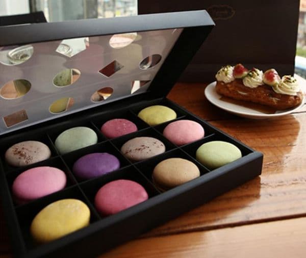 Open Window 12 Macaron Box Bakery Box for Biscuits Cookie Mooncake Packaging Paper Boxes Free Shipping SN2228