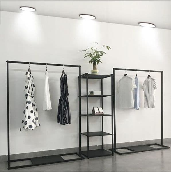 Womens Apparel Shop Show Rack Commercial Furniture Landing Racks store Window is Hanging Cloth shelf