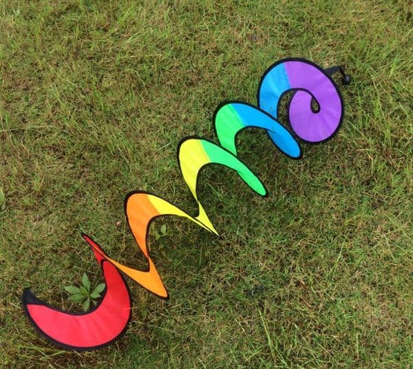 65pcs Outdoors Rainbow Spiral Windmill Windsock Garden Decorate Durable Rotate Portable Wind Spinner Coloured Ribbon Knitting Folding SN2565