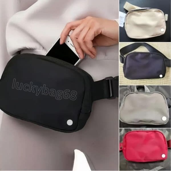 Designer fanny pack Belt Ba Bum Everywhere Portable bum bag woman mans Nylon Zipper waist bag With Crossbody Strap coin purse High quality