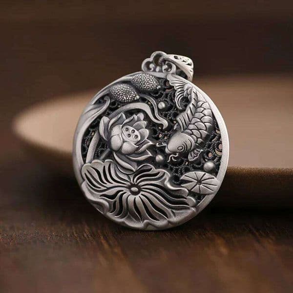 Round Necklace Carp Lotus Flower Hollow Out Pendant Vintage Archaic Rhyme Chinese Style Jewelry for Men and Women Gift