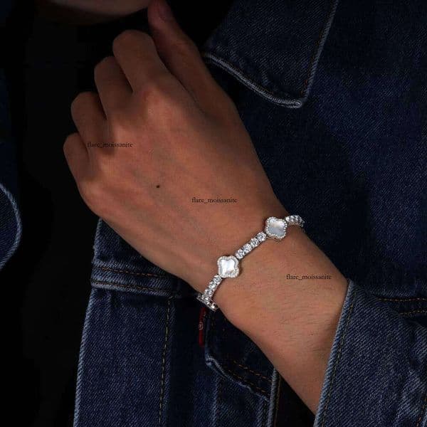 VVS D Moissanite 925 Silver Hip-Hop Jewelry New Design Shiny Clover 18K Charming 14K Elegant Luxurious Bracelet for Women and Men