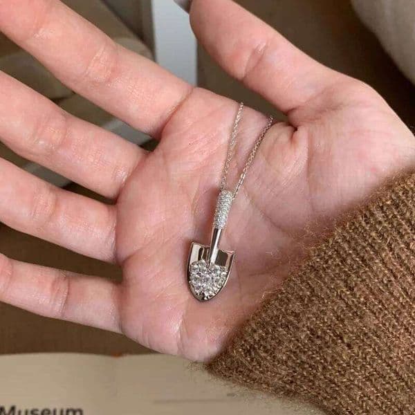 Fashion silver 925 Simple diamond inlay glossy small shovel pendant Unique necklace hip-hop style and light luxury jewelry