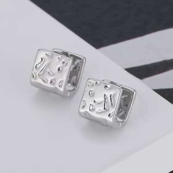 Real 925 Sterling Silver Irregular Face Square Hugger Hoop Earrings for Women Trendy Fine Jewelry Minimalist Accessories