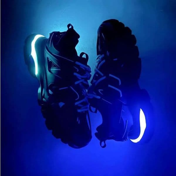 luxury designer shoes track 30 men women dress sneakers tracks 3 LED srainers casual sports black white blue triples runners sneaker classic