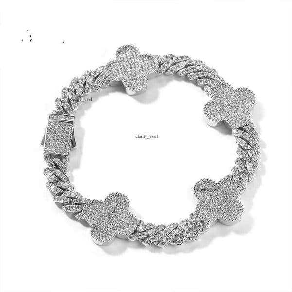 Boyi High-Quality Hip-Hop Punk Full 18K VVS Moissanite Clover Cuban Chain Necklace Gold-Plated Brass Women's Anniversary Commemoration