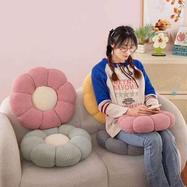Flower Plush Seat Cushion Soft Floor Chair Pad for Office Living Room Sofa & Bay Window Decor 26N0105