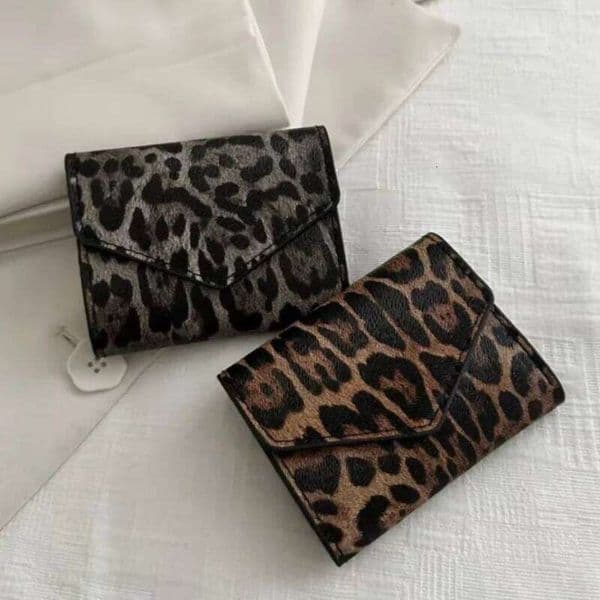 Portable Elegant Leopard Short Wallet PU Leather Card Holder Envelope Clutch Bag Handbag Korean Style Coin Purse Women Carteras