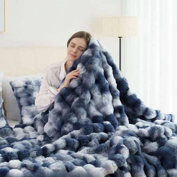 1pc Weighted 6 lbs Faux Rabbit Fleece Blanket - Bedspread 26N0106