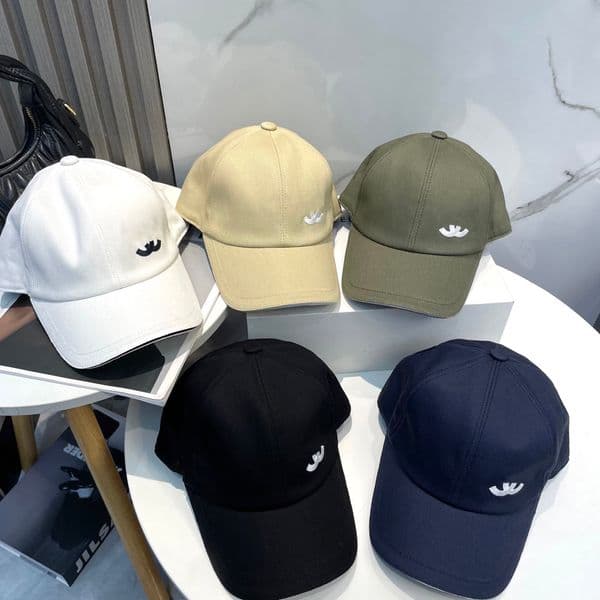 Casquette Luxe Unisex Baseball Cap Solid Color Simple Embroidered Daily Sports Travel Beach Sun Hat