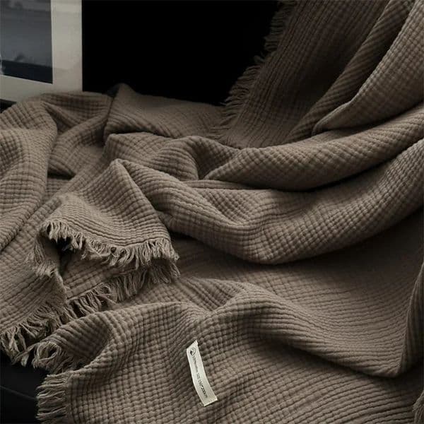 1pc Blanket 100 Cotton Sofa Towel Tassels Bed Linen Solid Color Shawl manta Skinfriendly Plaid Home Blankets 260106