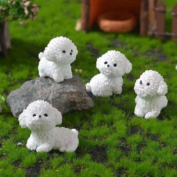 Mini Cute Bichon Frise Dog Figurines Miniature Craft Fairy Garden DIY Kids Bedroom Living Room Car Ornament Home Desk Decoration 26T0106