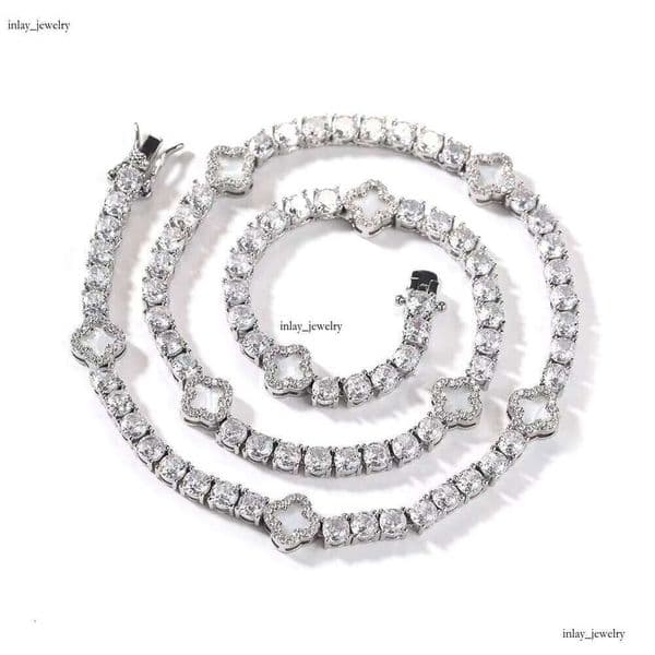 Elegant Four-Leaf Clover Lab-Grown VVS Moissanite for Women and Men, Iced Tennis Necklace with Party Chain, IGI Certified