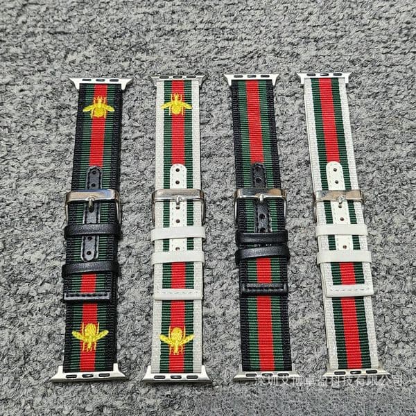Compatible with Bee Red Green Striped Luxury Trendy Brand Apple Watch Nylon Strap Canvas S8 S7