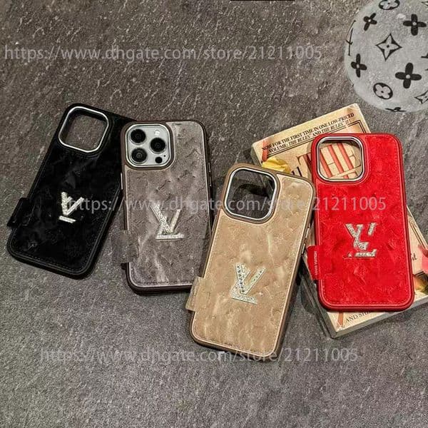 1V Phone Case For Iphone 17 16 15 14 13 Pro Max 16Pro Sparkling Diamond Logo Case Luxury Velvet 17Pro Cover For Apple 15Promax 14Promax 13Promax Embossed Pattern Shell