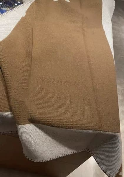 Camel h Wool 90 Blanket 1500G 135&170cm and matching cushion 50&50cm Blankets Selling