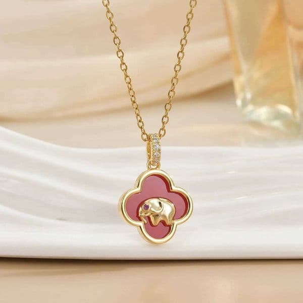 Luxury Designer Korean Style Simple Titanium Steel Necklace For for woman Women 18K Rose Gold Versatile Pendant Trendy Internet Celebrity Clavicle Chain Free Sh