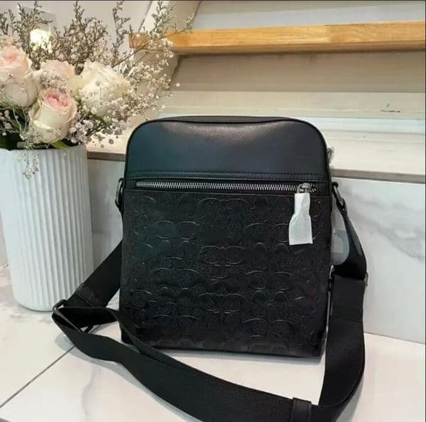 Mens Shoulder PU leather Designers Messenger Bag Famous Trip Postman Classic Handbag Briefcase Crossbody Bags lvslys women bag wallet sacoche homme purse sac