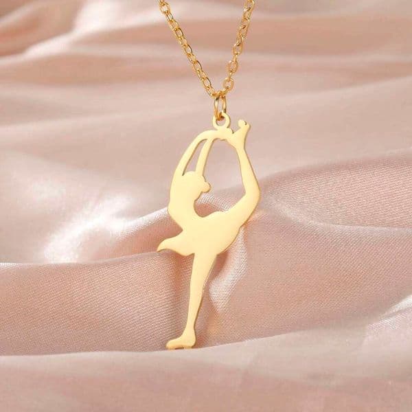 Skyrim Skating ladies pendant necklace stainless steel roller jewelry fashion skating sports gift wholesale XJ260110