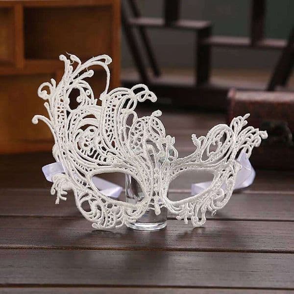 Lady Elegant Lace Hollow Flower Queen Spider Style Eyes Masque for Party Date Valentine Dance Mysterious Fancy Cos Props 26H0110