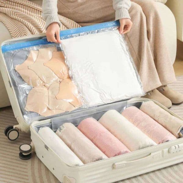 Travel Vacuum Manual Storage Home Clothes Compression Bag 26T0110