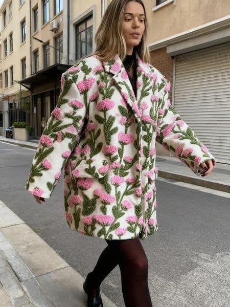 Flower Lamb Fleece Jacket Woman Loose Lapel Long Sleeve Single Breasted Casual Coats Unique Street Womens Early Autumn Jackets 260109BJ